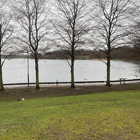 Lovely 2Nd Floor 2 Bed Flat Sleeps 4 Doncaster Bagian luar foto